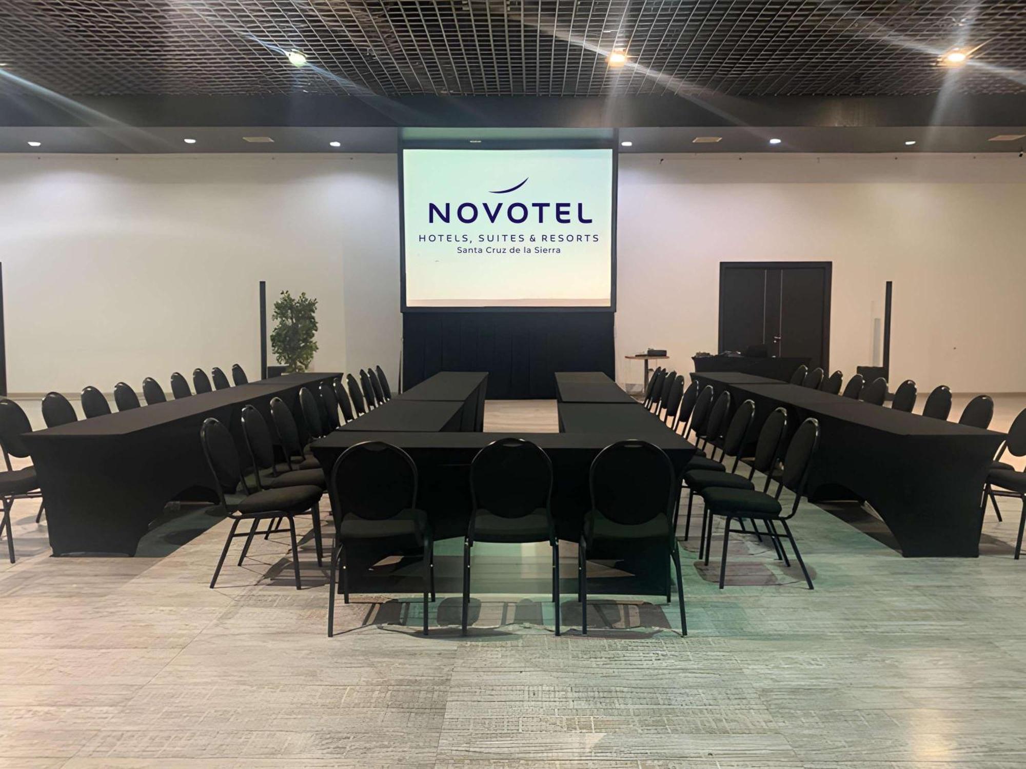 Novotel سانتا كروز دي لا سي المظهر الخارجي الصورة