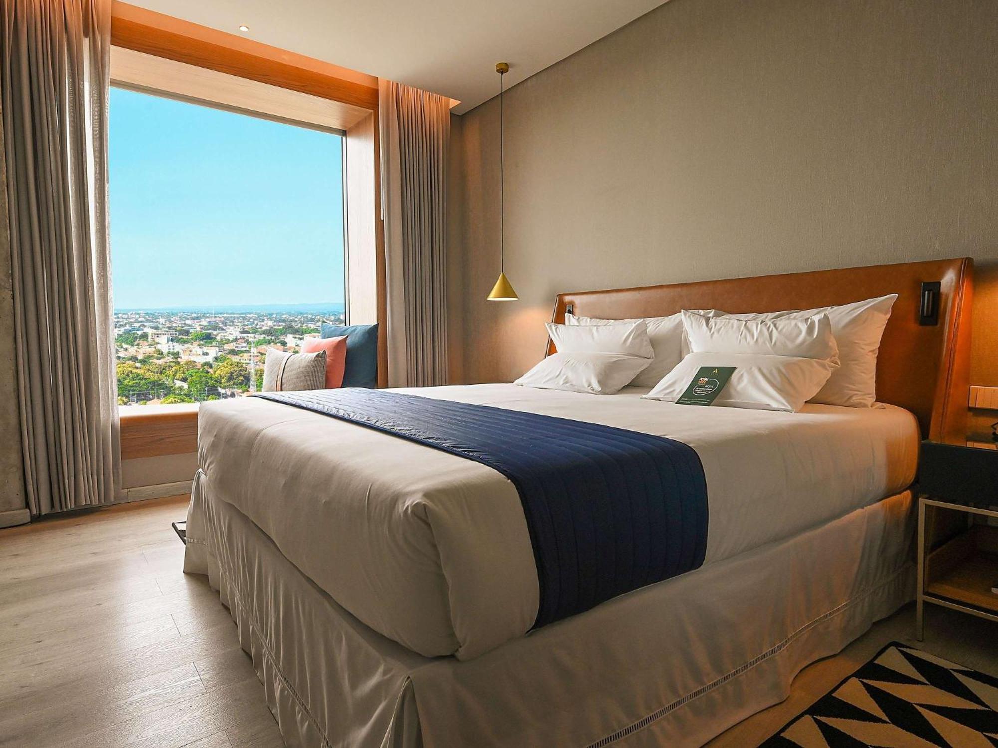 Novotel سانتا كروز دي لا سي المظهر الخارجي الصورة